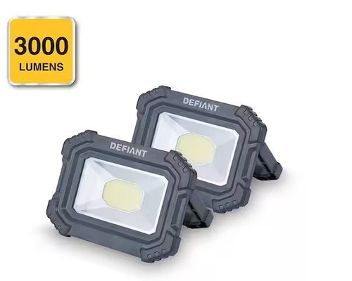 Defiant 3000 lumens - defiant,